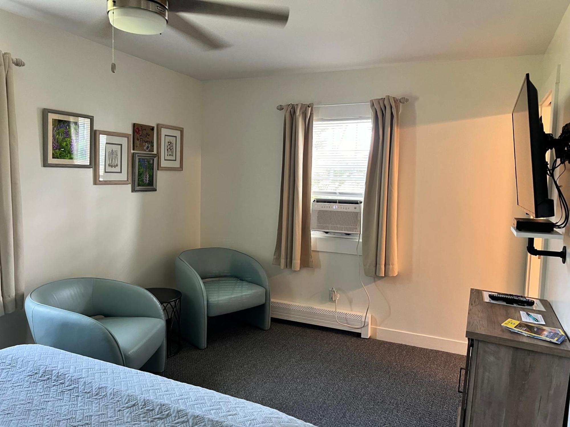 Profile Deluxe Motel Twin Mountain Luaran gambar