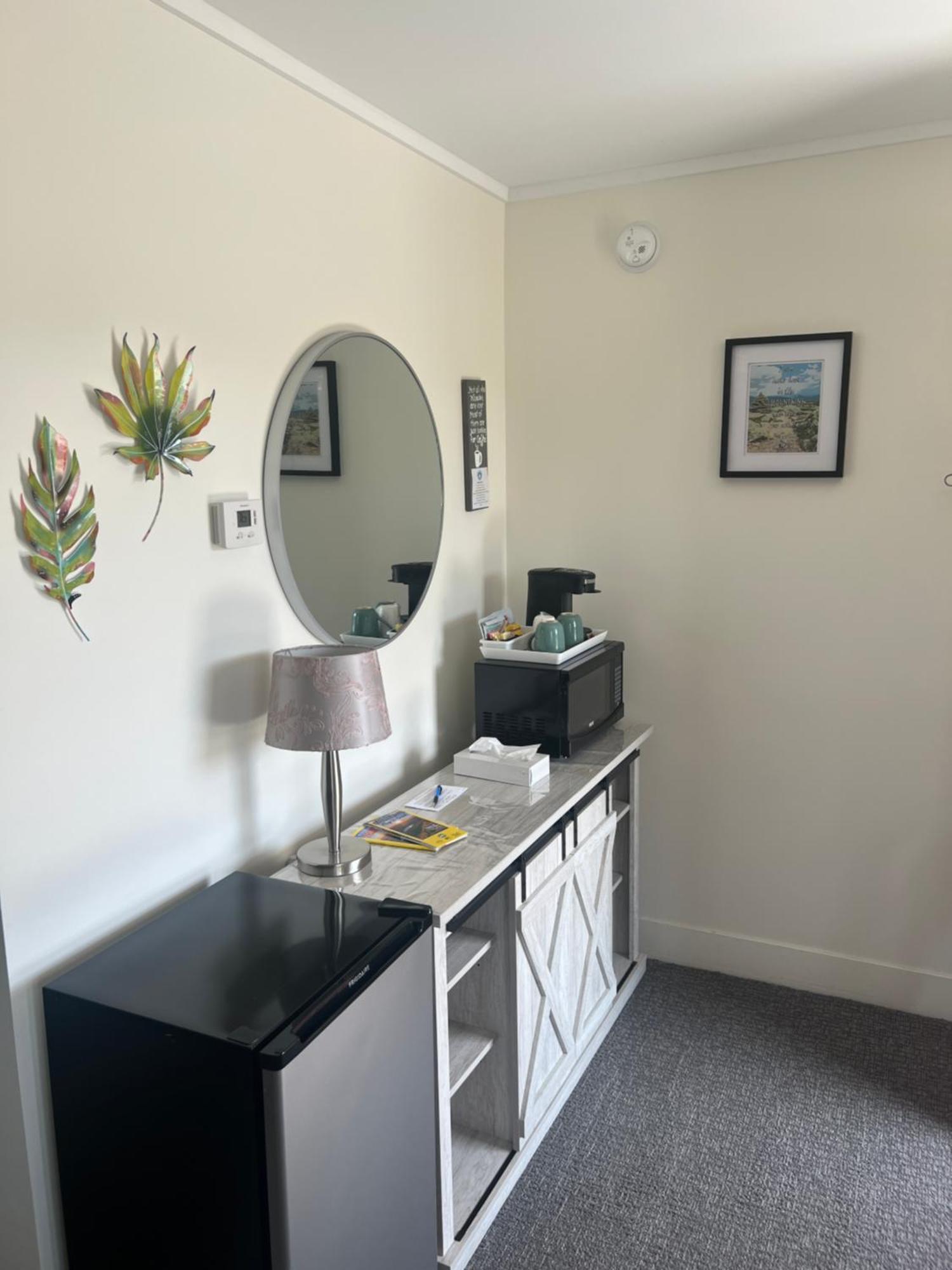 Profile Deluxe Motel Twin Mountain Luaran gambar